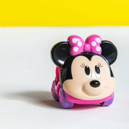 DISNEY BABY Disney Baby Autíčko Go Grippers™ 6 m+ Minnie