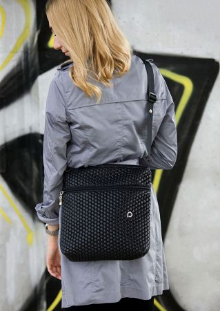 malá taška Black Comb-crossbody 2556