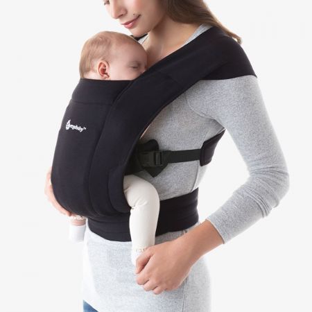 ERGOBABY | Nosítko EMBRACE - SOFT KNIT - PURE BLACK